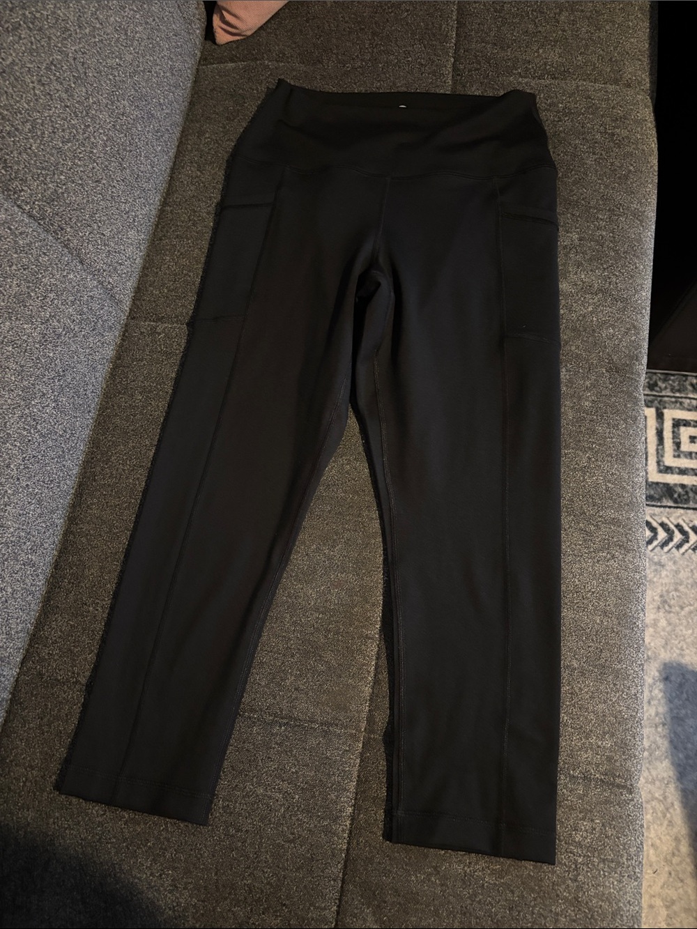 90 Degree By Reflex Black Capri Workout Leggings with Side Pockets